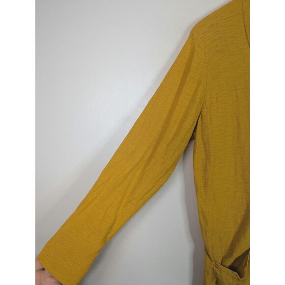 NWOT Torrid Yellow Everyday V-neck Pocket Buttoned Sweater Cardigan - Picture 3 of 7